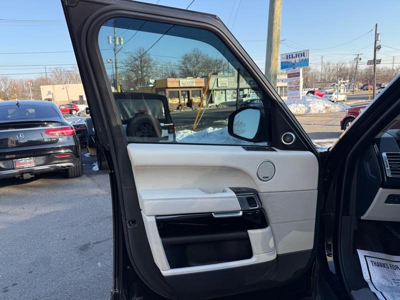 Land Rover Range Rover 3.0L V6 Supercharged HSE 2017