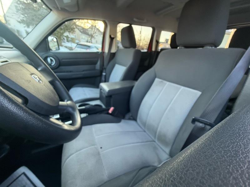 Dodge Nitro SXT 4WD 2008