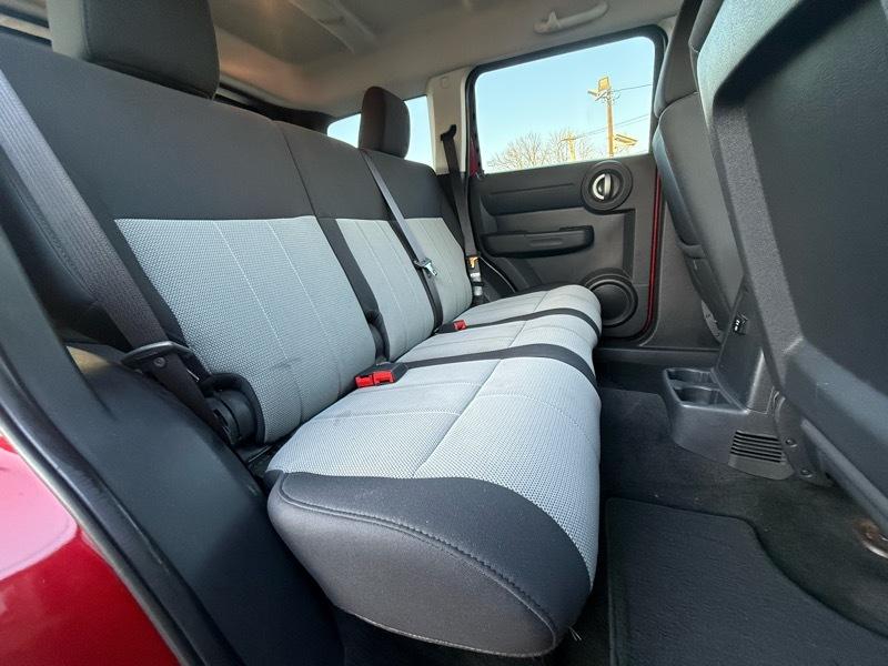 Dodge Nitro SXT 4WD 2008