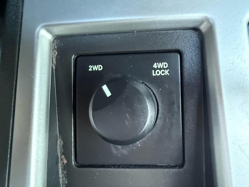 Dodge Nitro SXT 4WD 2008