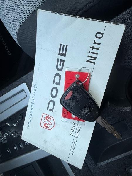 Dodge Nitro SXT 4WD 2008