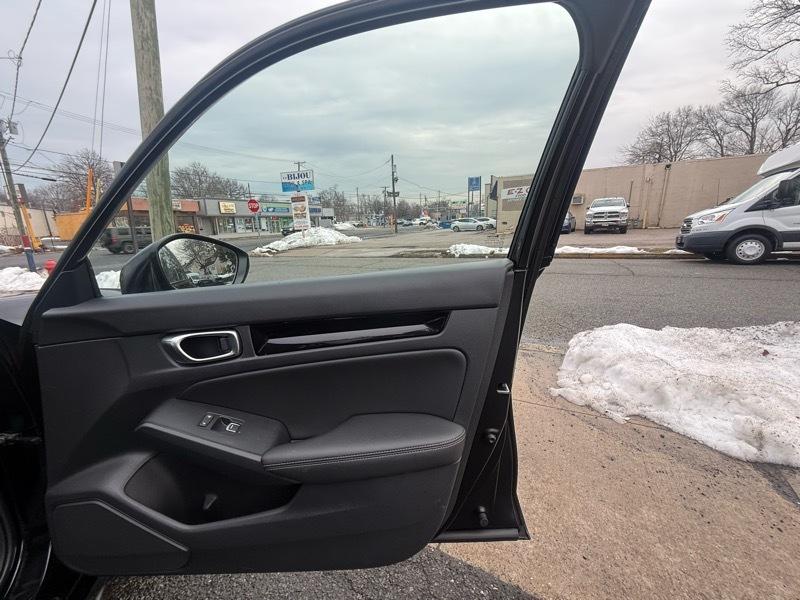 Honda Civic EX-L Hatchback 2023