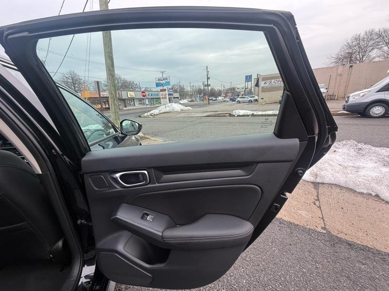 Honda Civic EX-L Hatchback 2023