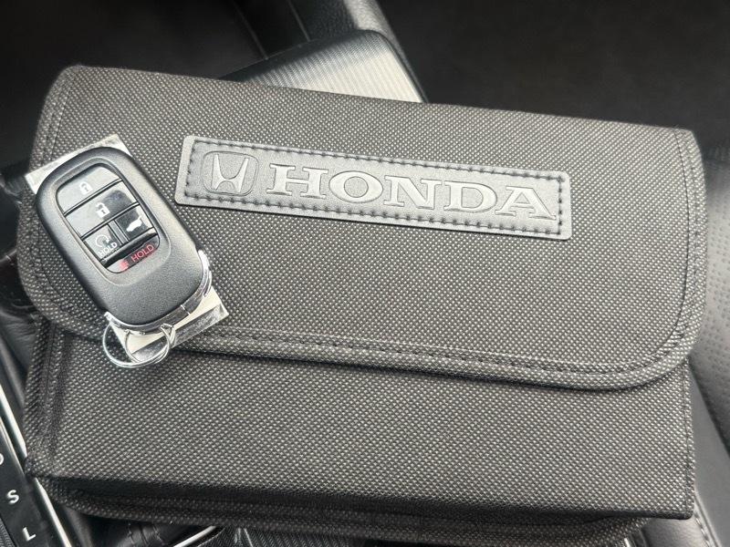 Honda Civic EX-L Hatchback 2023