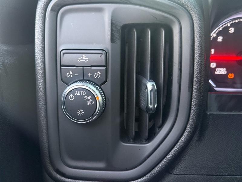 GMC Sierra 1500 Base Double Cab 2WD 2020