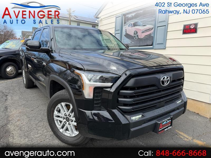2023 Toyota Tundra SR5 CrewMax 4WD SWB