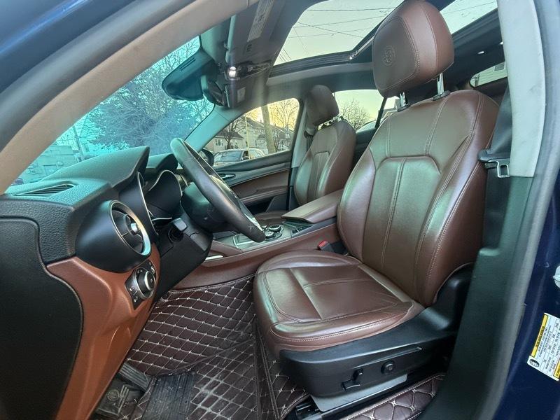 Alfa Romeo Stelvio Ti 4D SUV AWD 2018