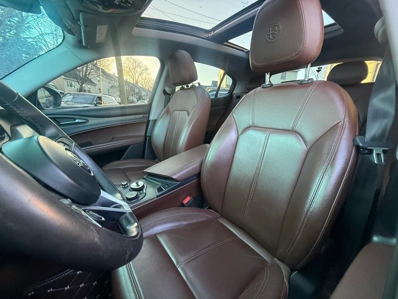 Alfa Romeo Stelvio Ti 4D SUV AWD 2018