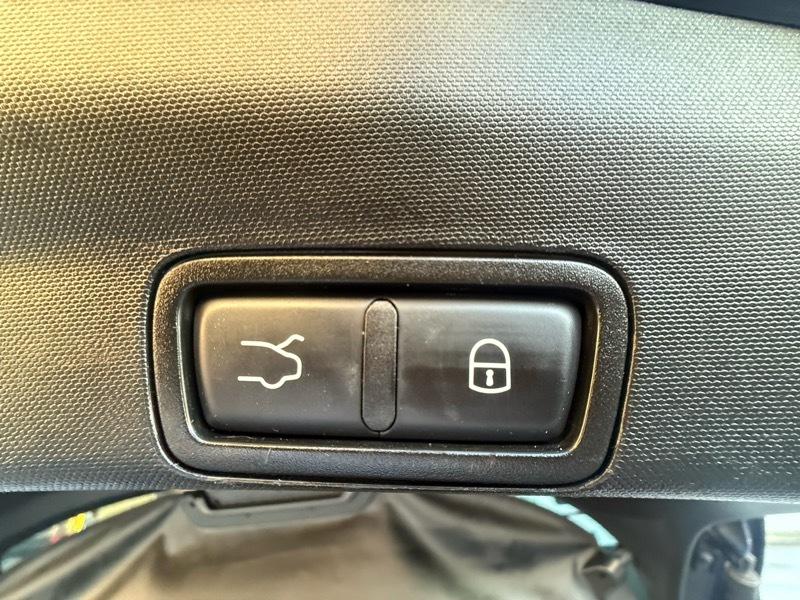 Alfa Romeo Stelvio Ti 4D SUV AWD 2018