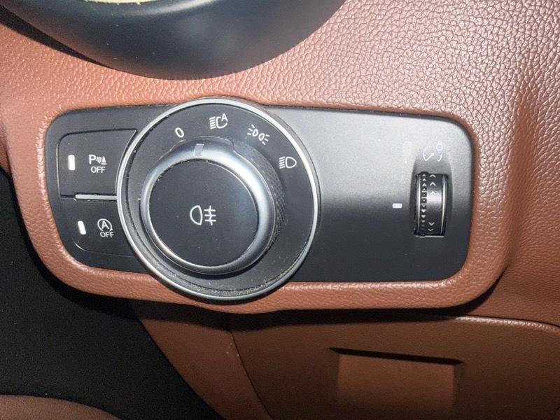 Alfa Romeo Stelvio Ti 4D SUV AWD 2018