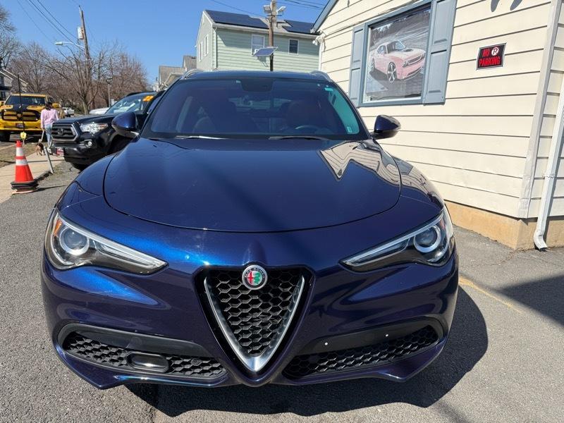 Alfa Romeo Stelvio Ti 4D SUV AWD 2018