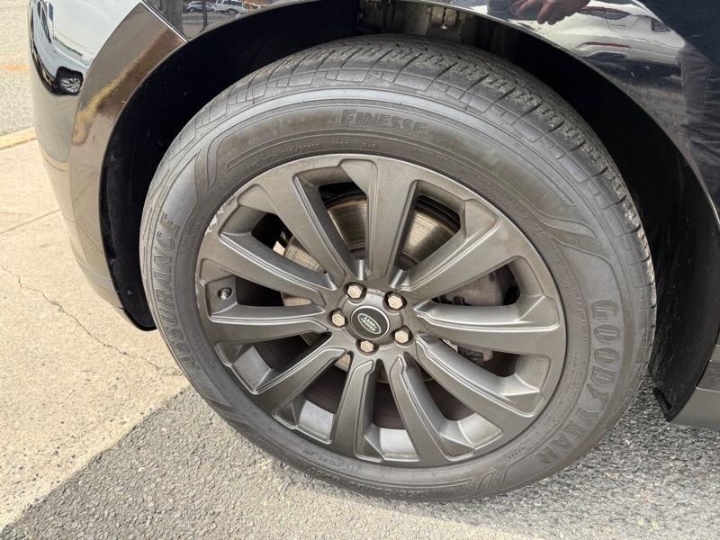 Land Rover Range Rover Velar  2019