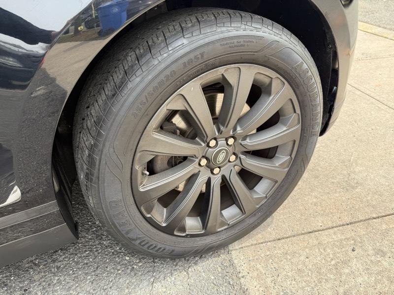 Land Rover Range Rover Velar  2019