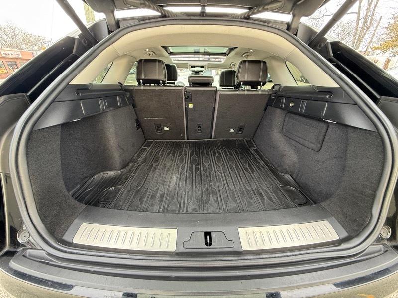 Land Rover Range Rover Velar  2019