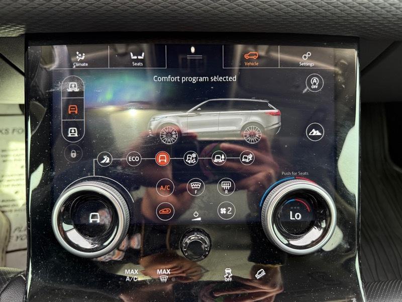 Land Rover Range Rover Velar  2019