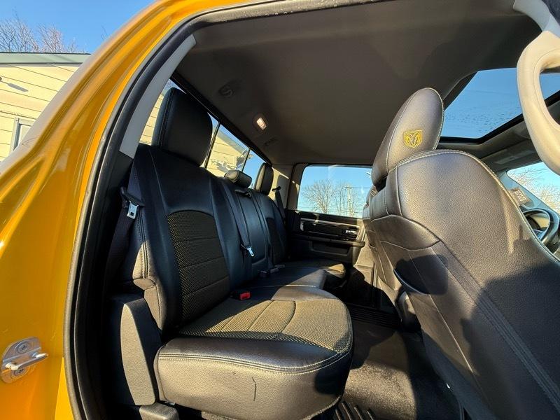 RAM 1500 Sport Crew Cab 4WD 2016