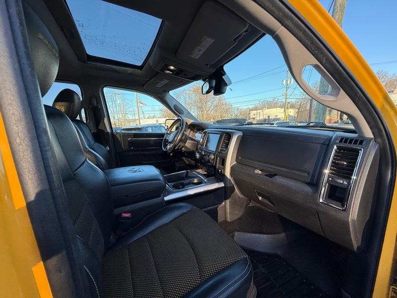 RAM 1500 Sport Crew Cab 4WD 2016