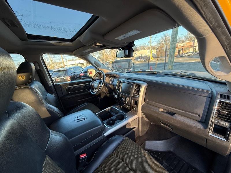 RAM 1500 Sport Crew Cab 4WD 2016