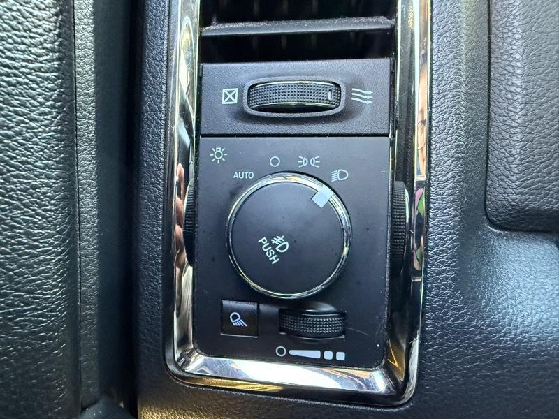 RAM 1500 Sport Crew Cab 4WD 2016