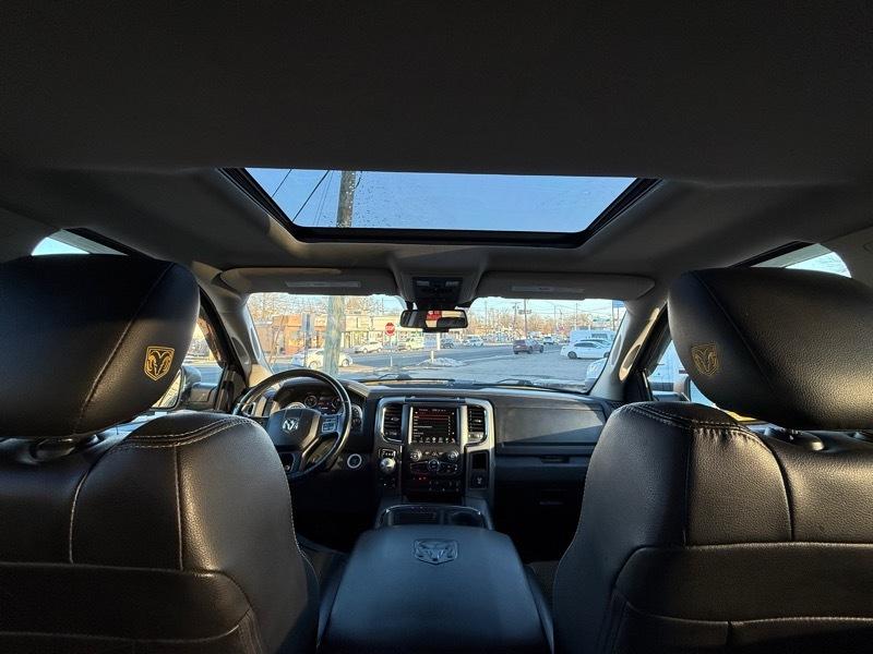 RAM 1500 Sport Crew Cab 4WD 2016