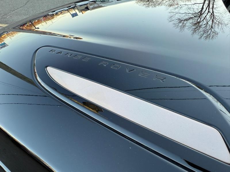 Land Rover Range Rover Velar  2021