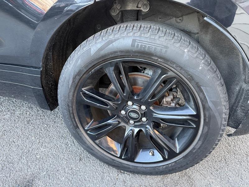 Land Rover Range Rover Velar  2021