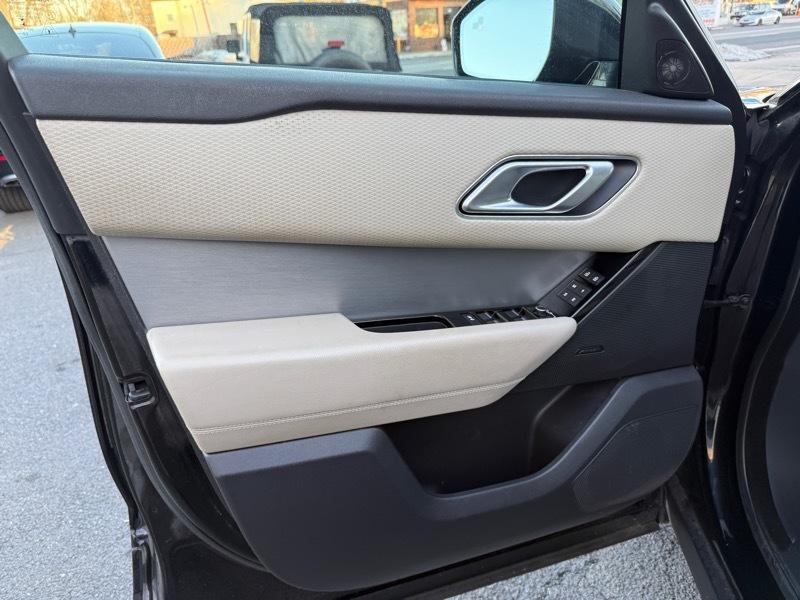 Land Rover Range Rover Velar  2021