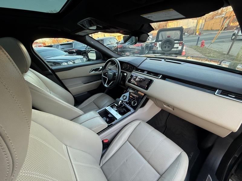 Land Rover Range Rover Velar  2021