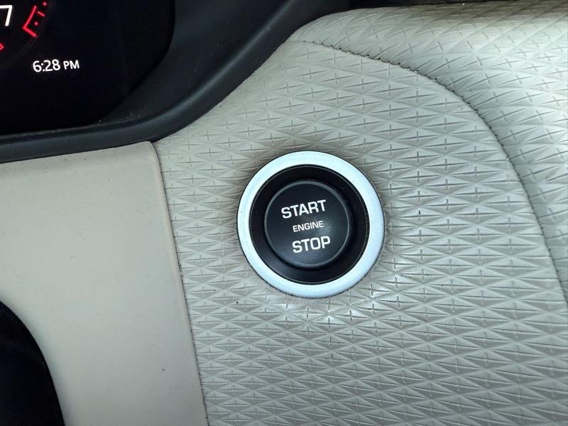 Land Rover Range Rover Velar  2021