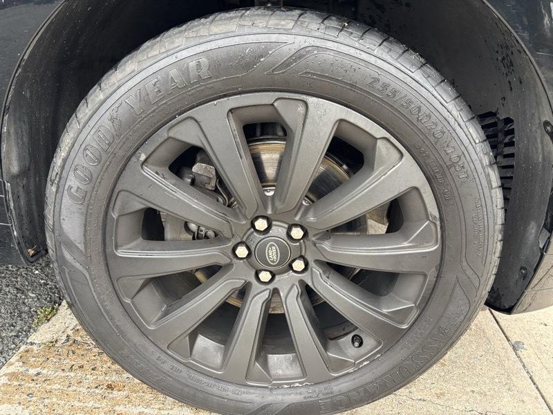 Land Rover Range Rover Velar  2021