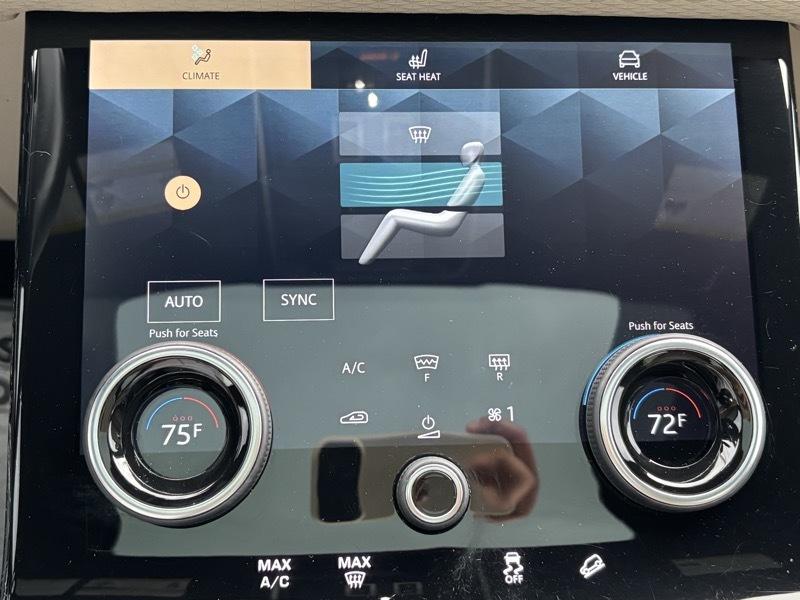 Land Rover Range Rover Velar  2021
