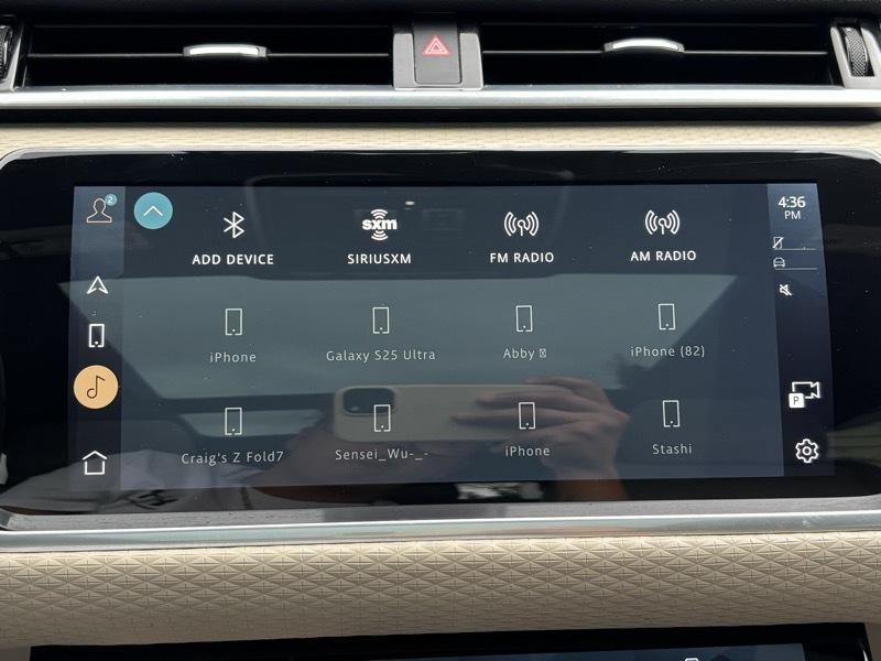 Land Rover Range Rover Velar  2021