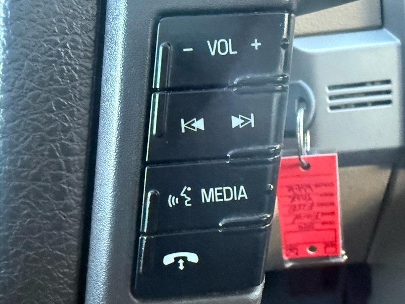 Ford F-150 Lariat SuperCrew 6.5-ft. Bed 4WD 2010