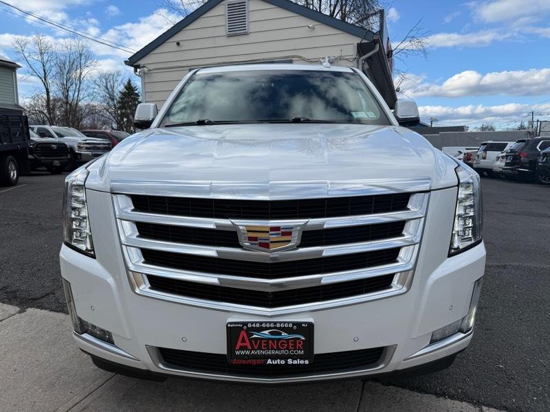 Cadillac Escalade Luxury 4D SUV 4WD 2018