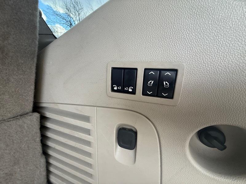 Cadillac Escalade Luxury 4D SUV 4WD 2018