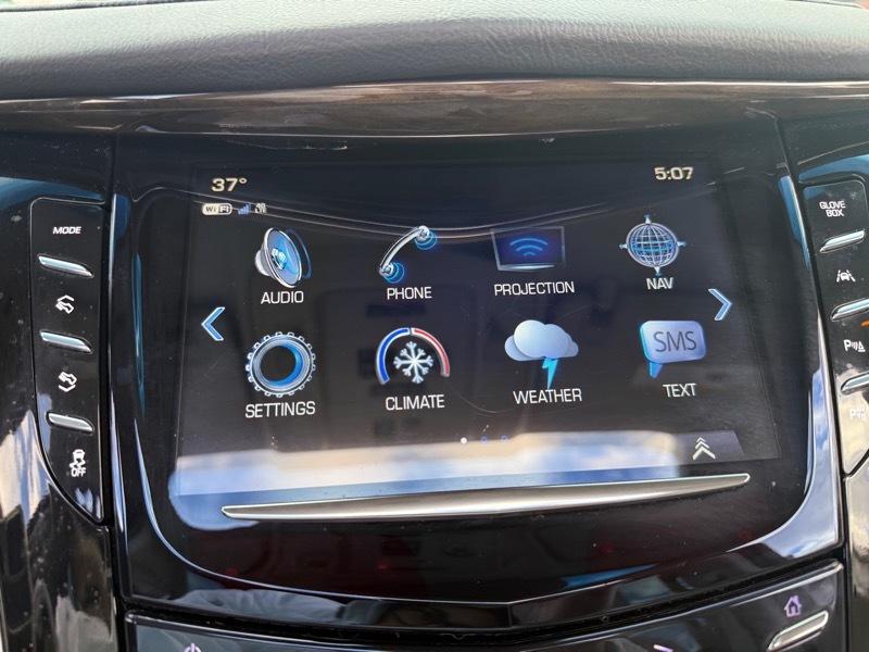 Cadillac Escalade Luxury 4D SUV 4WD 2018