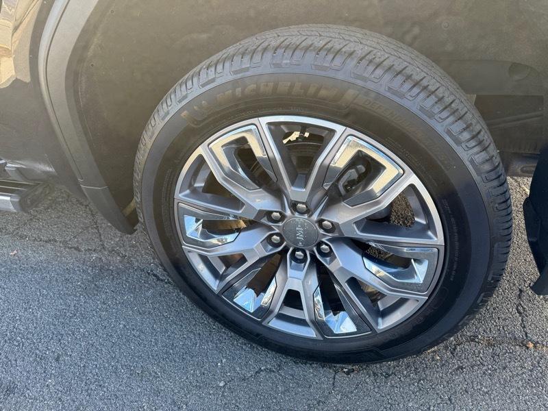 GMC Sierra 1500 Denali Crew Cab 4WD SWB 2023