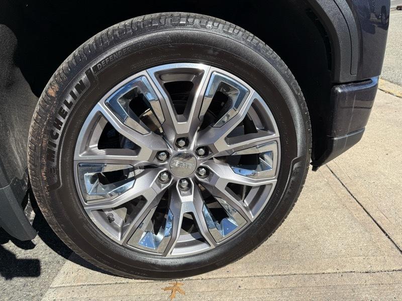 GMC Sierra 1500 Denali Crew Cab 4WD SWB 2023