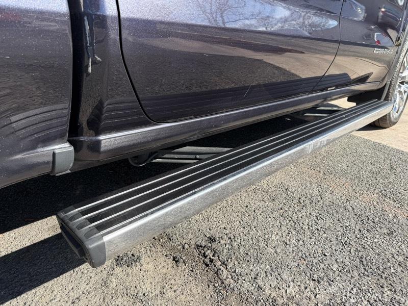 GMC Sierra 1500 Denali Crew Cab 4WD SWB 2023