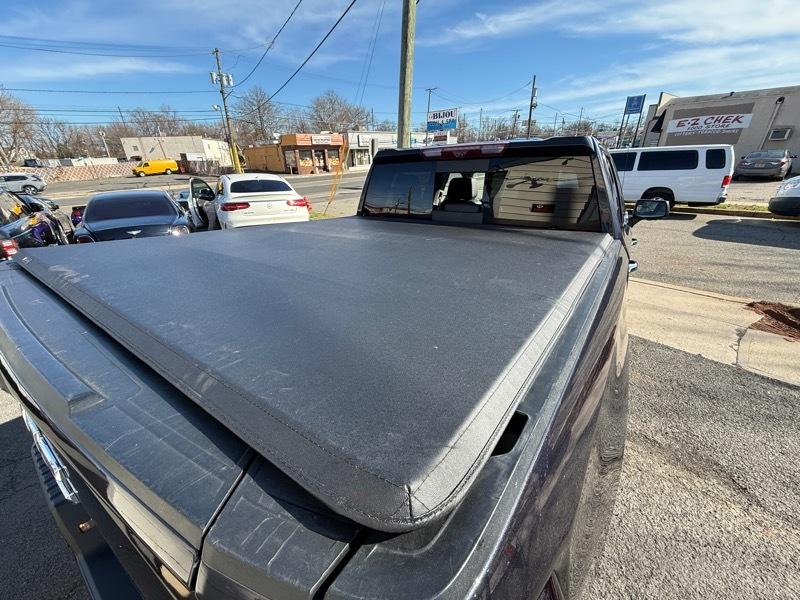 GMC Sierra 1500 Denali Crew Cab 4WD SWB 2023