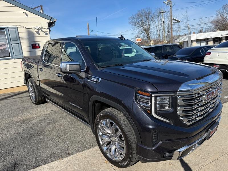 GMC Sierra 1500 Denali Crew Cab 4WD SWB 2023
