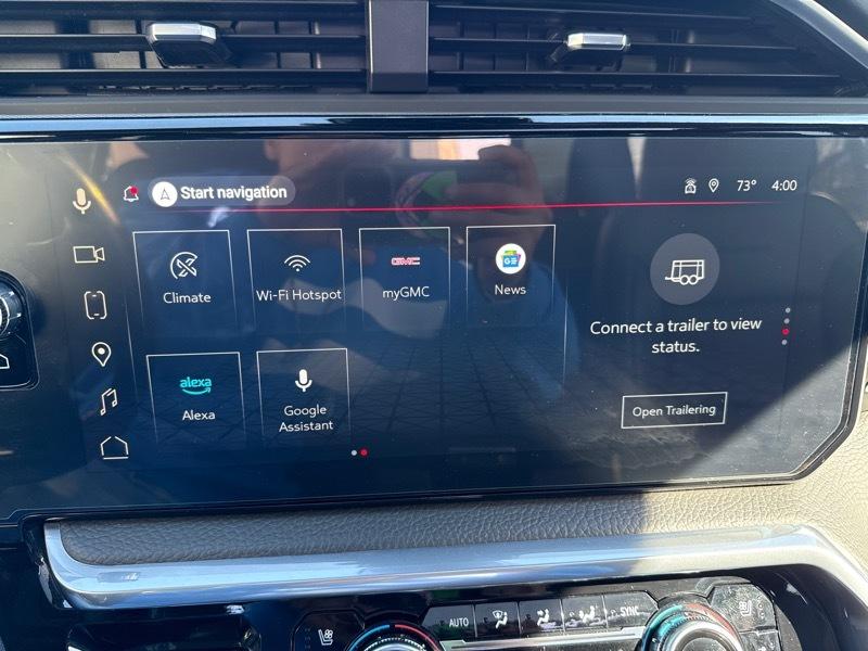 GMC Sierra 1500 Denali Crew Cab 4WD SWB 2023