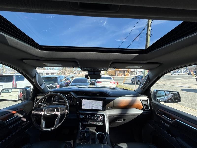 GMC Sierra 1500 Denali Crew Cab 4WD SWB 2023