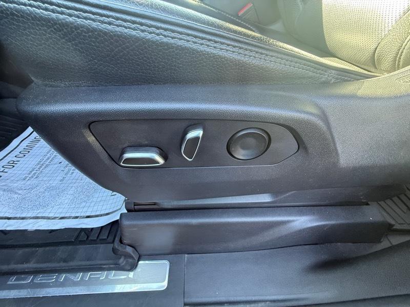 GMC Sierra 1500 Denali Crew Cab 4WD SWB 2023