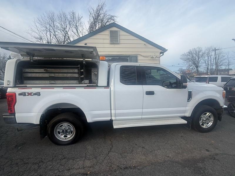 Ford F-250 SD Lariat SuperCab Long Bed 4WD 2017