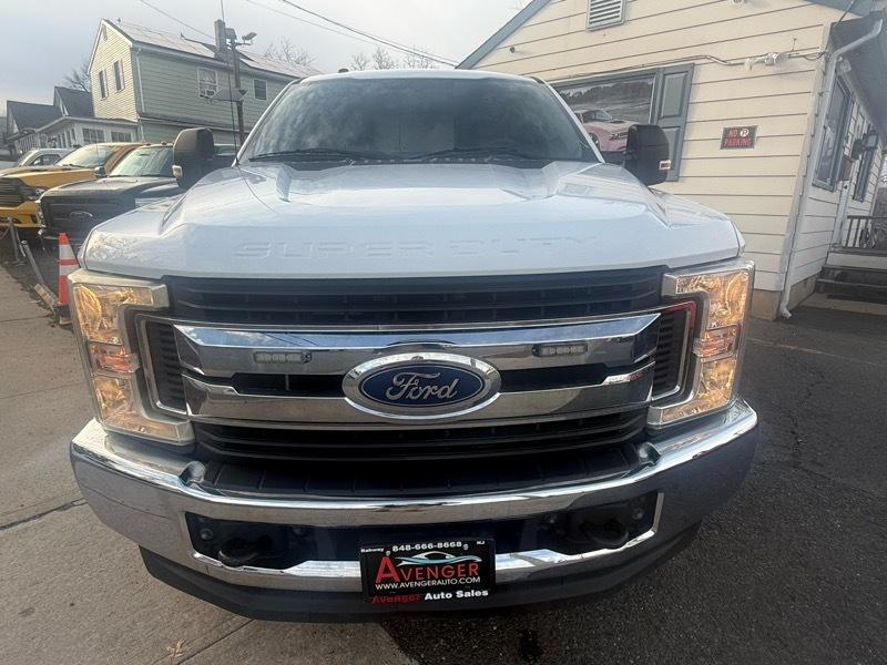 Ford F-250 SD Lariat SuperCab Long Bed 4WD 2017