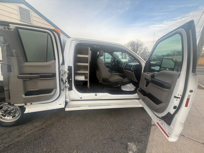 Ford F-250 SD Lariat SuperCab Long Bed 4WD 2017