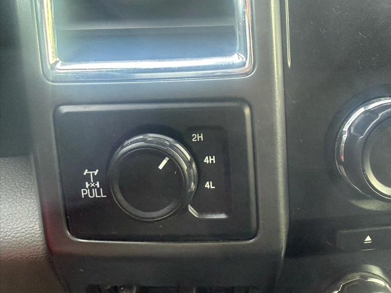 Ford F-250 SD Lariat SuperCab Long Bed 4WD 2017