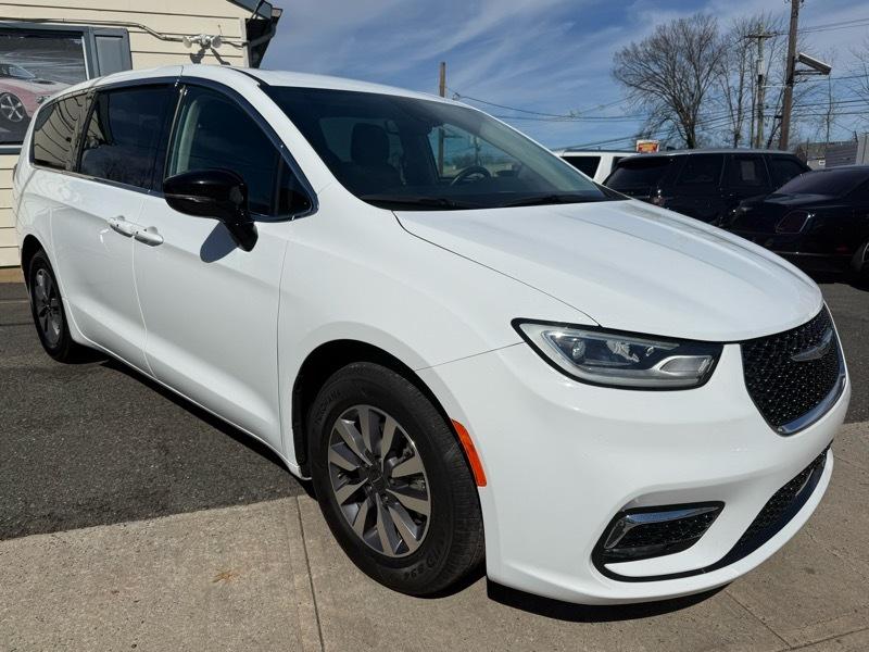 Chrysler Pacifica  2024