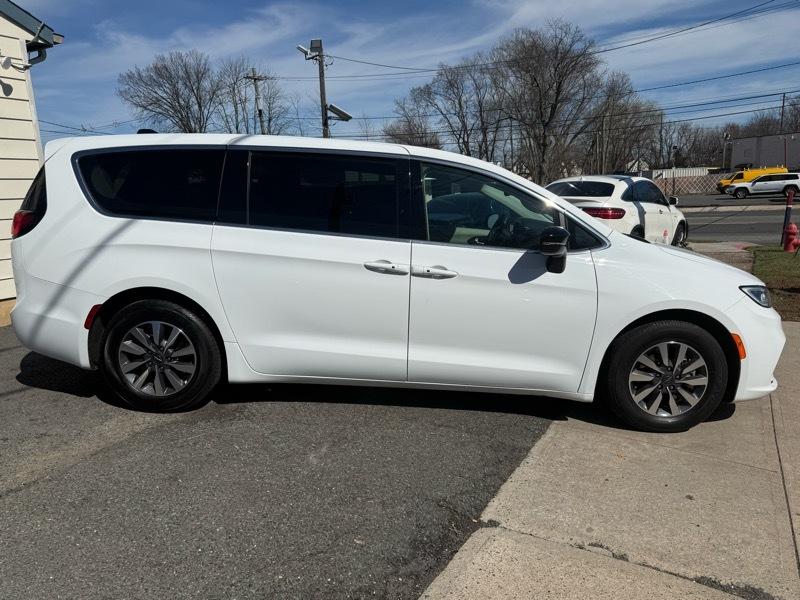 Chrysler Pacifica  2024